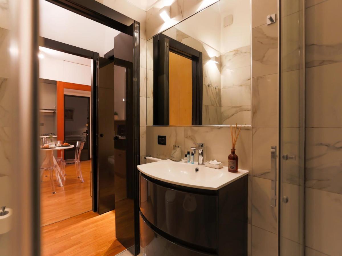 The Best Rent - Modern Apartment In The Center Milano Eksteriør billede