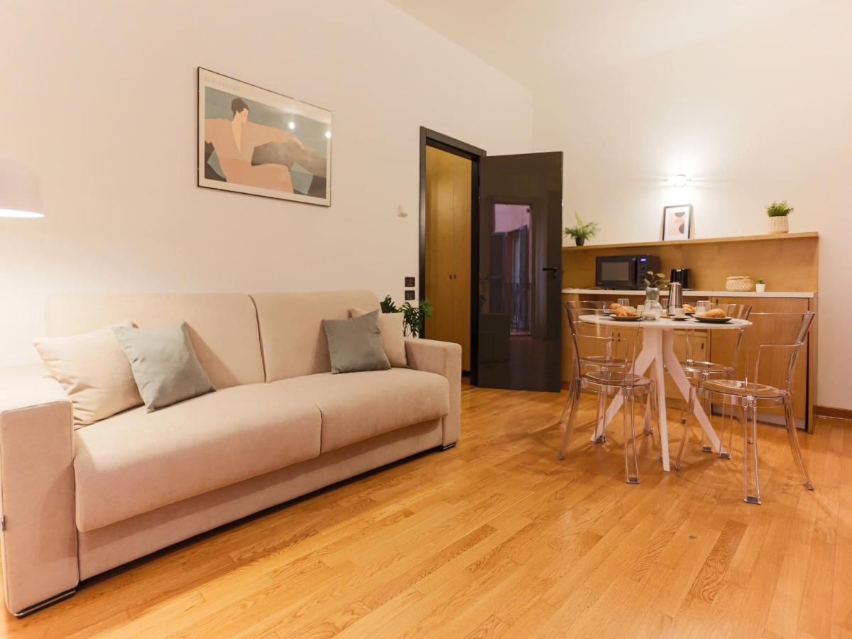 The Best Rent - Modern Apartment In The Center Milano Eksteriør billede